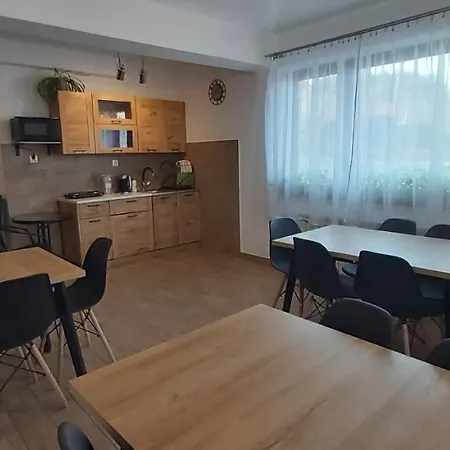 مزرعة للإقامة Poziomka
