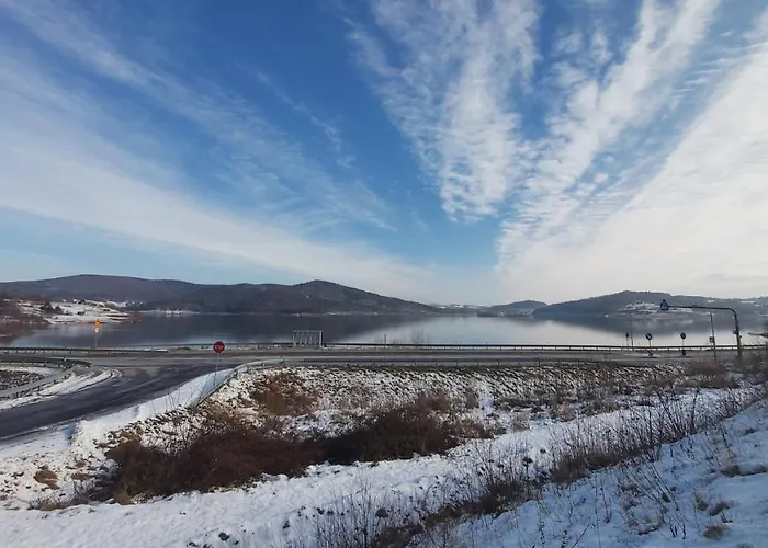 Poziomka * Jaszczurowa